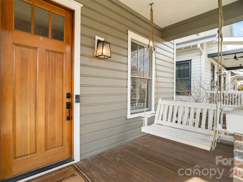 1826 Wickford Place, Charlotte, NC 28203.  MLS# CAR4344880, YatesRealty ID 28519. 