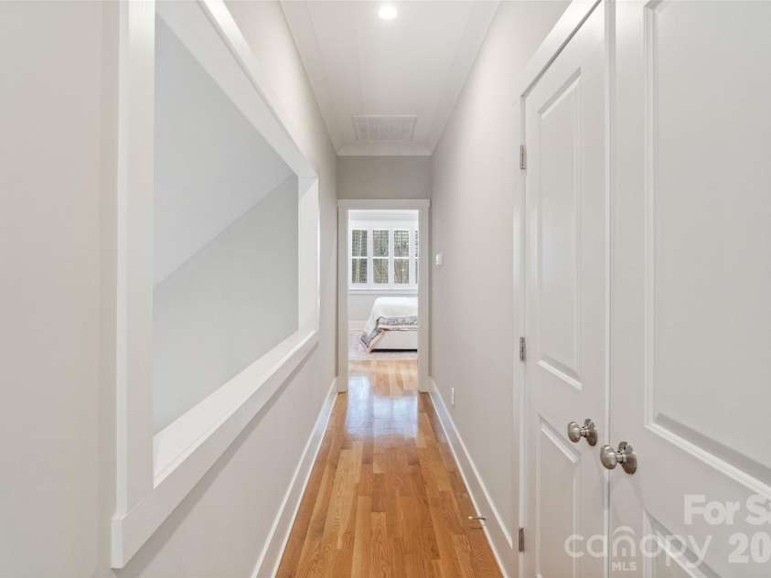 1826 Wickford Place, Charlotte, NC 28203.  MLS# CAR4344880, YatesRealty ID 28519. 