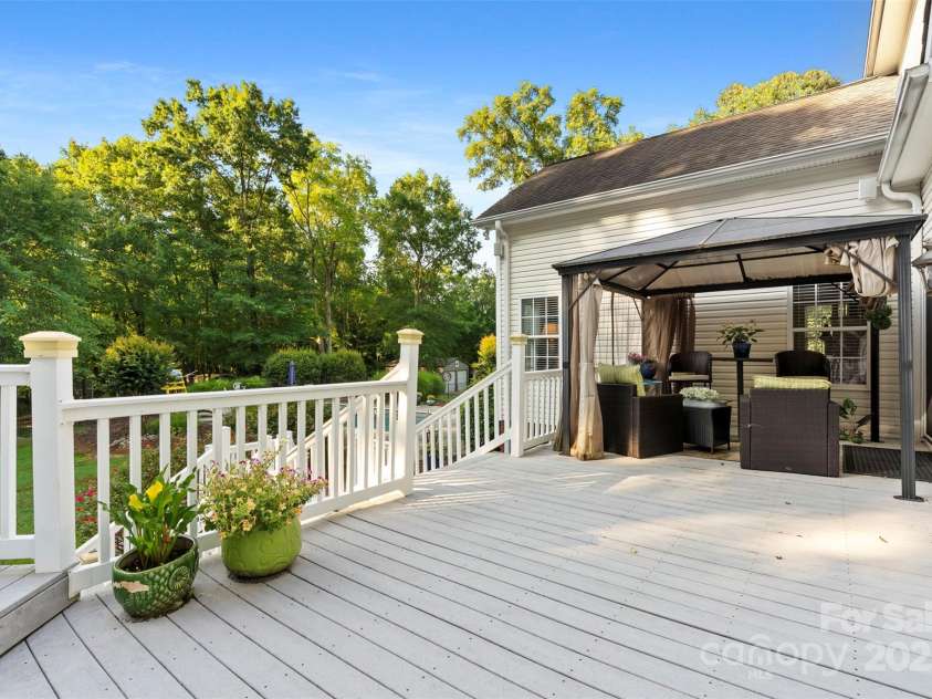 623 Coble Avenue, Albemarle, NC 28001.  MLS# CAR4276475, YatesRealty ID 2852. 