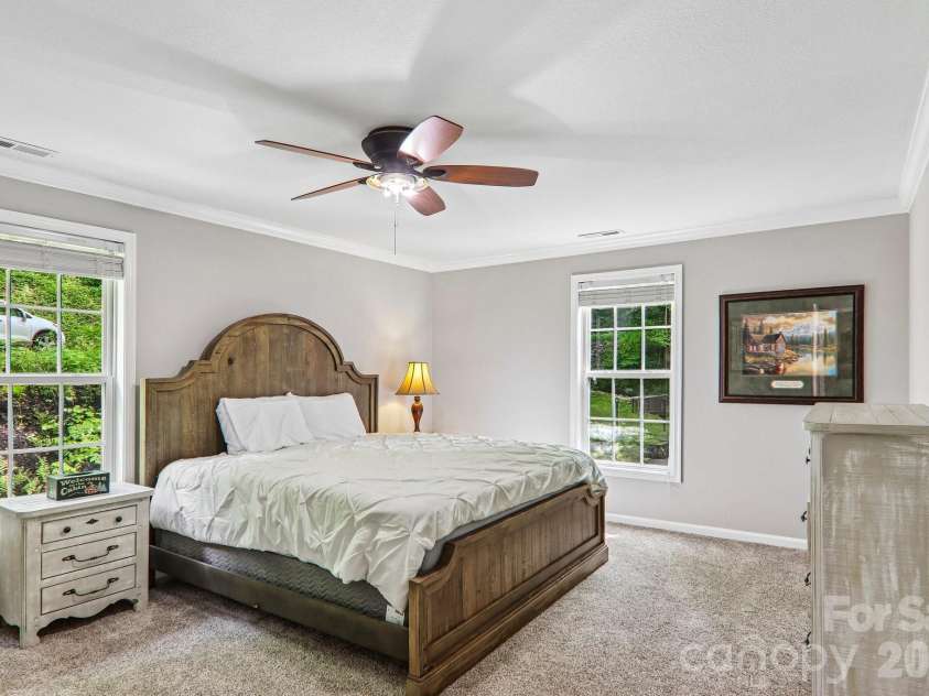 1264 Dogwood Drive, Maggie Valley, NC 28751.  MLS# CAR4386303, YatesRealty ID 28520. 
