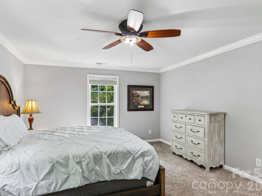 1264 Dogwood Drive, Maggie Valley, NC 28751.  MLS# CAR4386303, YatesRealty ID 28520. 