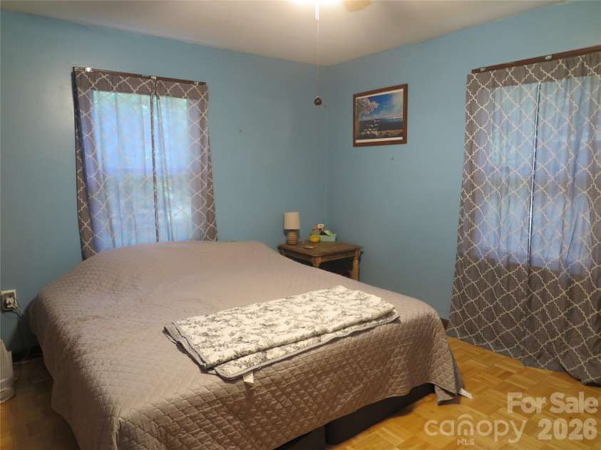 112 Glenn Oaks Drive, Lawndale, NC 28090.  MLS# CAR4390647, YatesRealty ID 28521. 