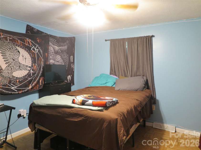 112 Glenn Oaks Drive, Lawndale, NC 28090.  MLS# CAR4390647, YatesRealty ID 28521. 