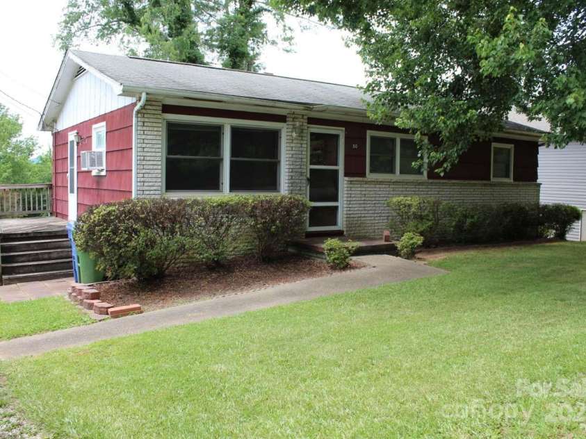 50 Huffman Road, Asheville, NC 28806.  MLS# CAR4273026, YatesRealty ID 28522. 