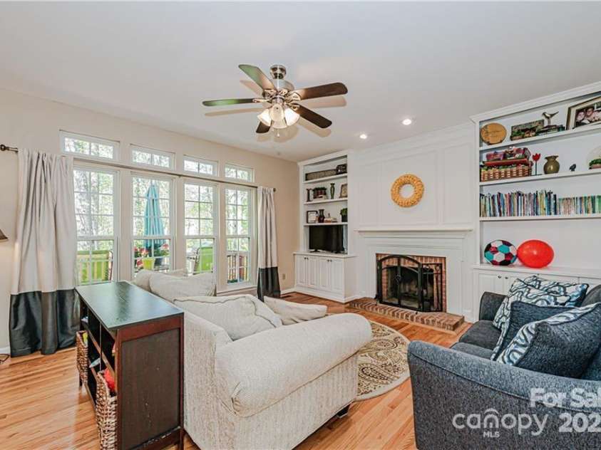116 Doby Creek Court, Fort Mill, SC 29715.  MLS# CAR4280037, YatesRealty ID 28523. Great Room