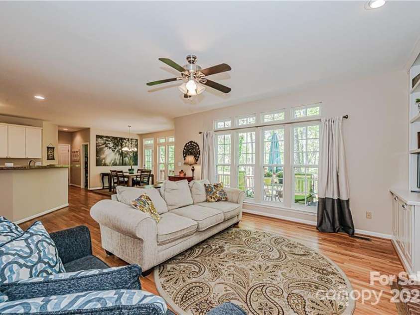 116 Doby Creek Court, Fort Mill, SC 29715.  MLS# CAR4280037, YatesRealty ID 28523. Great Room