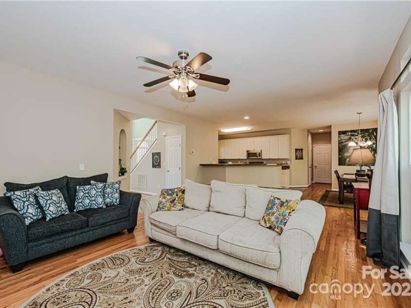 116 Doby Creek Court, Fort Mill, SC 29715.  MLS# CAR4280037, YatesRealty ID 28523. Great Room
