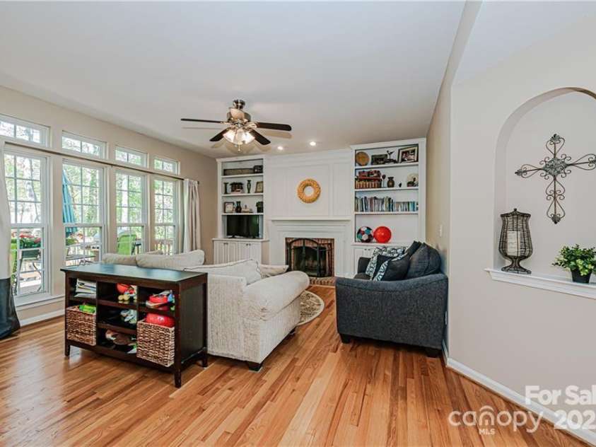 116 Doby Creek Court, Fort Mill, SC 29715.  MLS# CAR4280037, YatesRealty ID 28523. Great Room