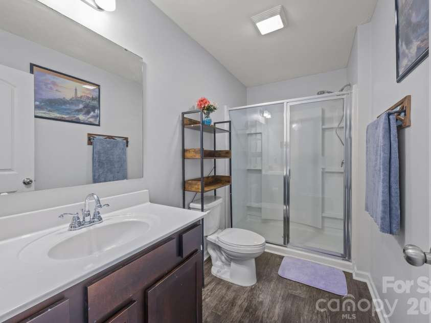 813 Yorkshire Drive, Albemarle, NC 28001.  MLS# CAR4390673, YatesRealty ID 28525. Main Bathroom