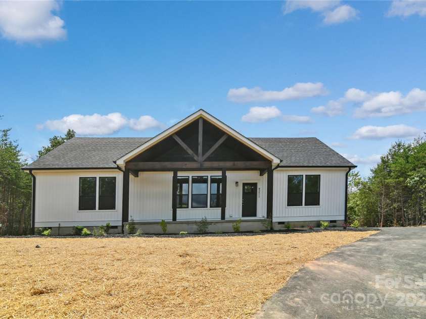 4211 Alpine Trail, Morganton, NC 28655.  MLS# CAR4280217, YatesRealty ID 28526. 