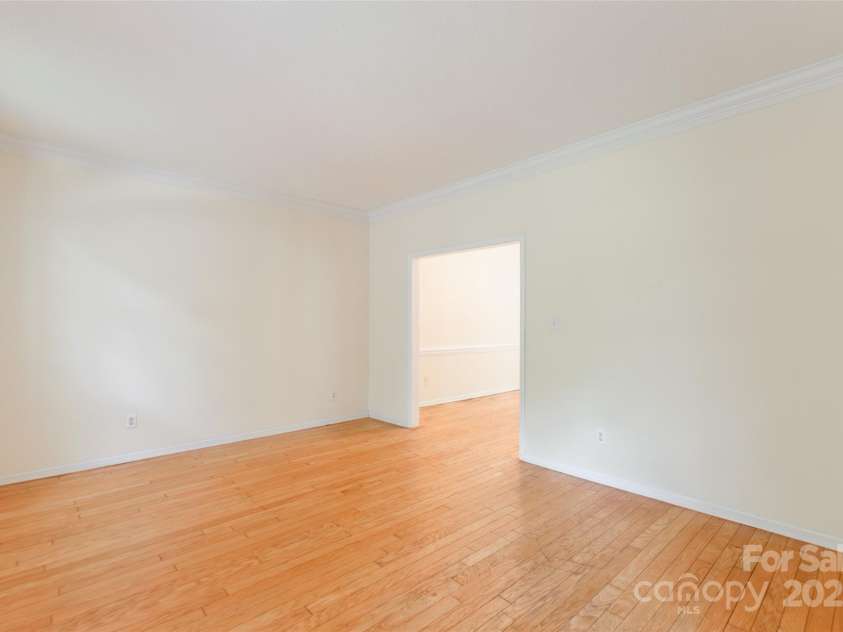 13808 Hatton Cross Drive, Charlotte, NC 28278.  MLS# CAR4284228, YatesRealty ID 28527. 