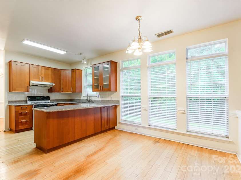 13808 Hatton Cross Drive, Charlotte, NC 28278.  MLS# CAR4284228, YatesRealty ID 28527. 