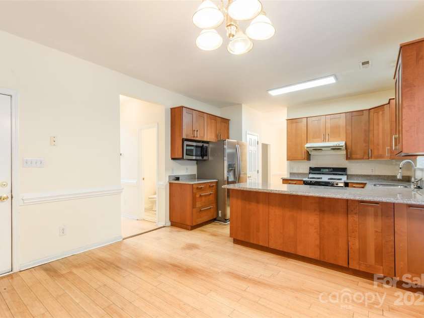 13808 Hatton Cross Drive, Charlotte, NC 28278.  MLS# CAR4284228, YatesRealty ID 28527. 