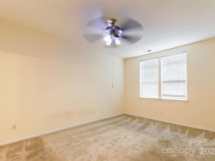 13808 Hatton Cross Drive, Charlotte, NC 28278.  MLS# CAR4284228, YatesRealty ID 28527. 