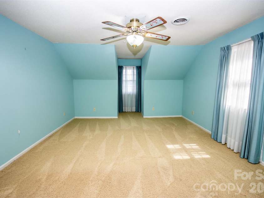 229 Dunlap Gate Road, Statesville, NC 28625.  MLS# CAR4382406, YatesRealty ID 28528. 