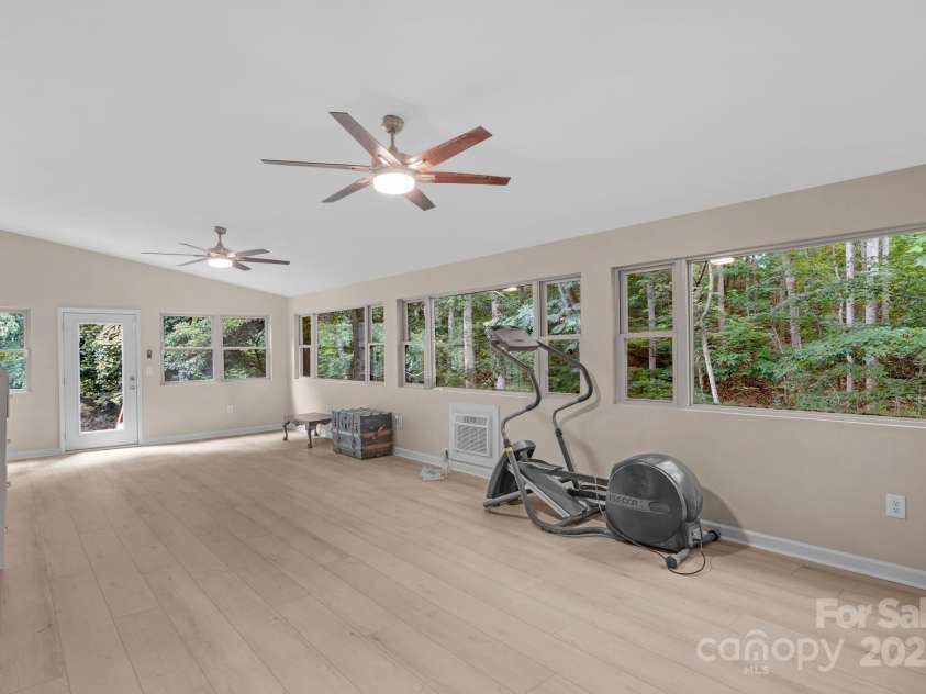 195 Azalea Road, Mooresville, NC 28115.  MLS# CAR4278214, YatesRealty ID 28529. 