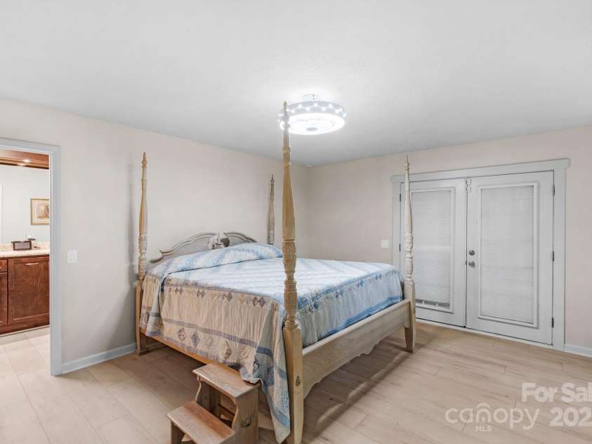195 Azalea Road, Mooresville, NC 28115.  MLS# CAR4278214, YatesRealty ID 28529. 