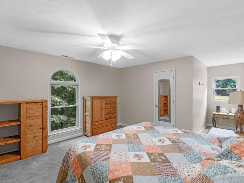 195 Azalea Road, Mooresville, NC 28115.  MLS# CAR4278214, YatesRealty ID 28529. 