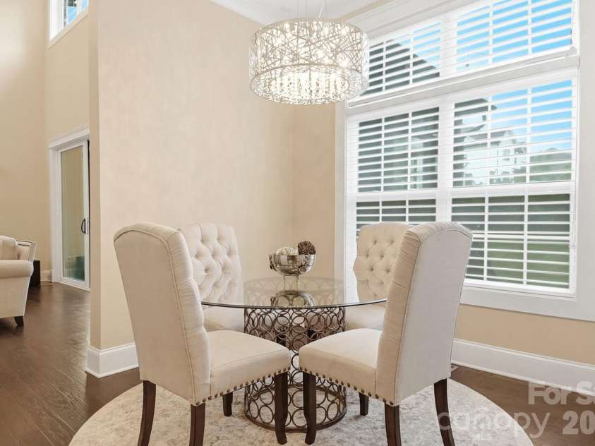 7626 Deerfield Manor Drive, Charlotte, NC 28270.  MLS# CAR4383264, YatesRealty ID 28529. 