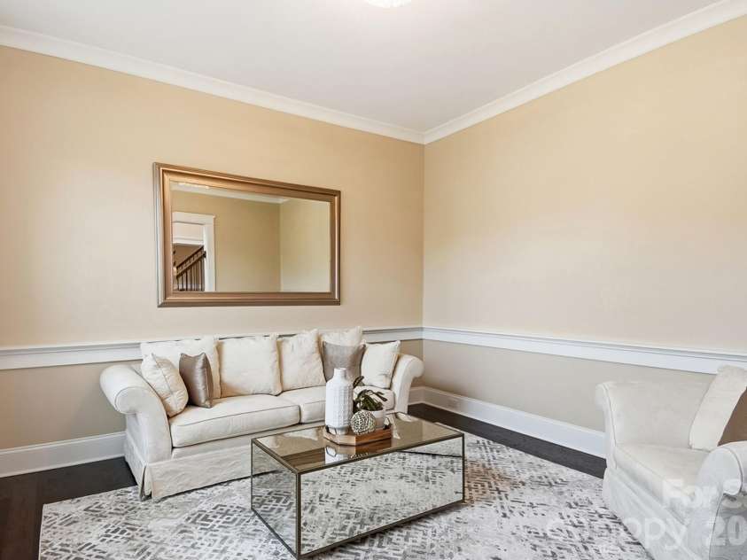 7626 Deerfield Manor Drive, Charlotte, NC 28270.  MLS# CAR4383264, YatesRealty ID 28529. 