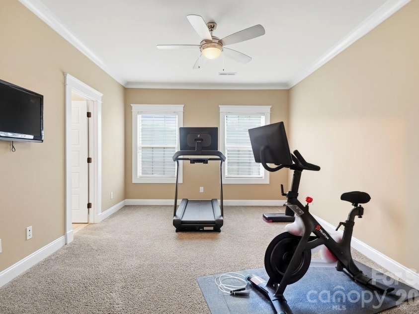 7626 Deerfield Manor Drive, Charlotte, NC 28270.  MLS# CAR4383264, YatesRealty ID 28529. 
