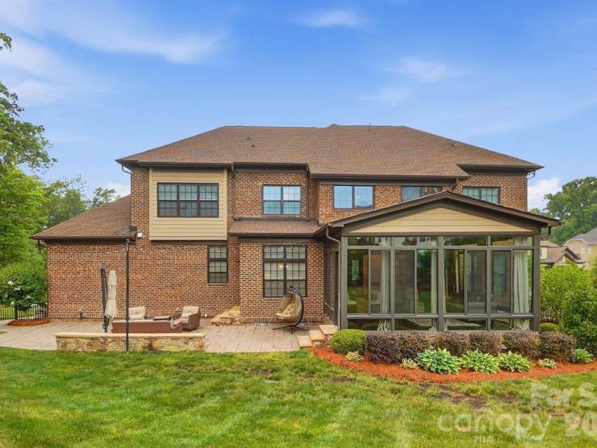 7626 Deerfield Manor Drive, Charlotte, NC 28270.  MLS# CAR4383264, YatesRealty ID 28529. 