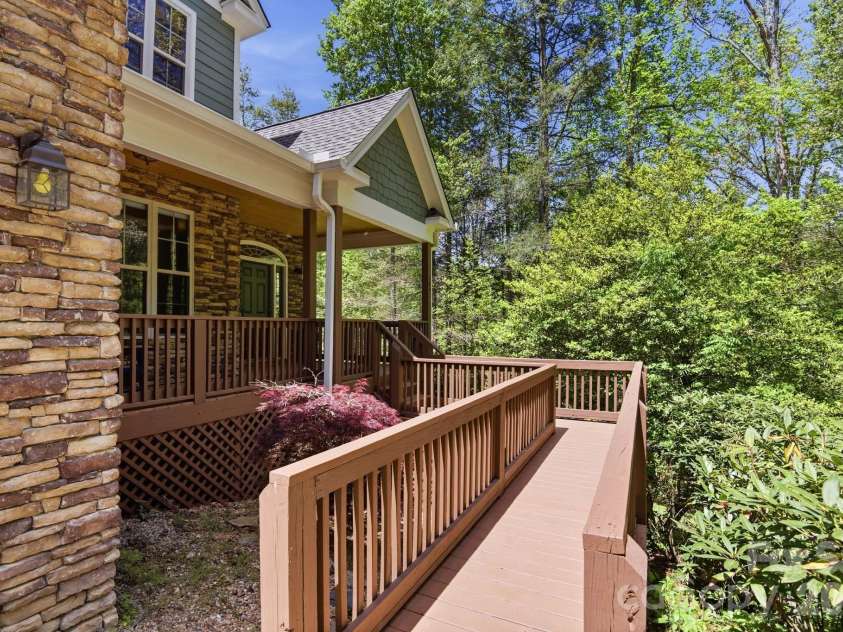 280 Bear River Lodge Trail, Marshall, NC 28753.  MLS# CAR4370579, YatesRealty ID 28530. Elevated Walk Way Leads to Covered Entry