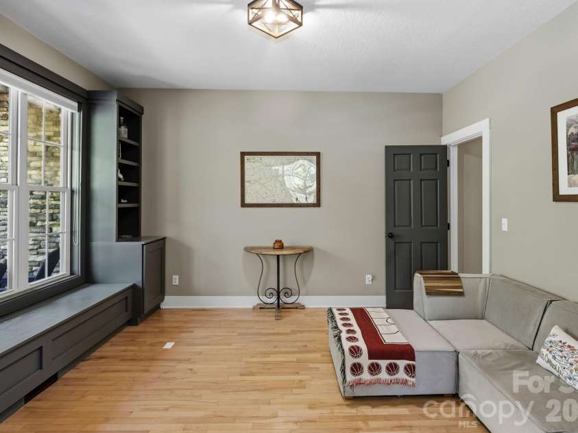280 Bear River Lodge Trail, Marshall, NC 28753.  MLS# CAR4370579, YatesRealty ID 28530. Flex Room with Many Possibilities