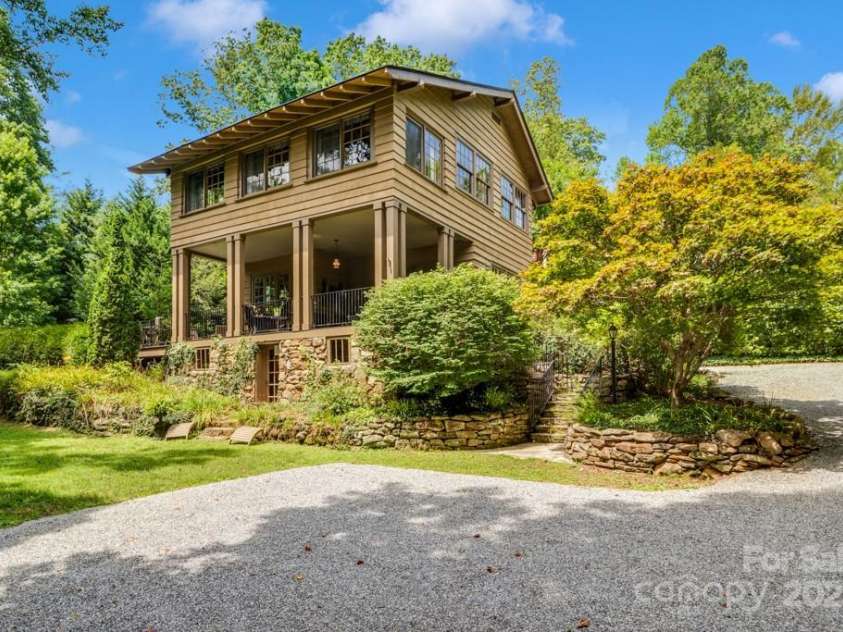 75 Charles Street, Saluda, NC 28773.  MLS# CAR4280162, YatesRealty ID 28531. 