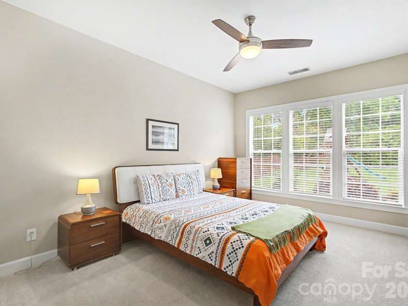 10913 Knight Castle Drive, Charlotte, NC 28277.  MLS# CAR4389242, YatesRealty ID 28532. 