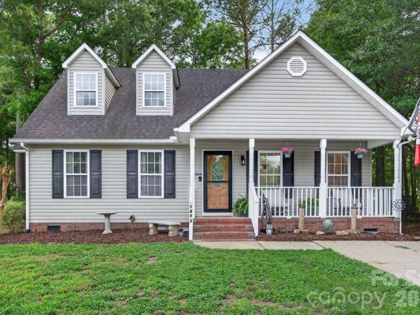 1473 Lowell Trace, Rock Hill, SC 29732.  MLS# CAR4386496, YatesRealty ID 28533. 