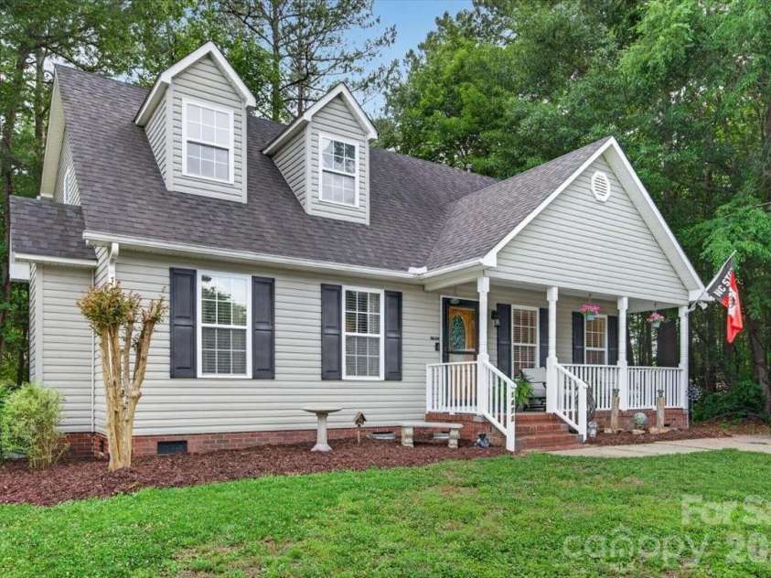1473 Lowell Trace, Rock Hill, SC 29732.  MLS# CAR4386496, YatesRealty ID 28533. 