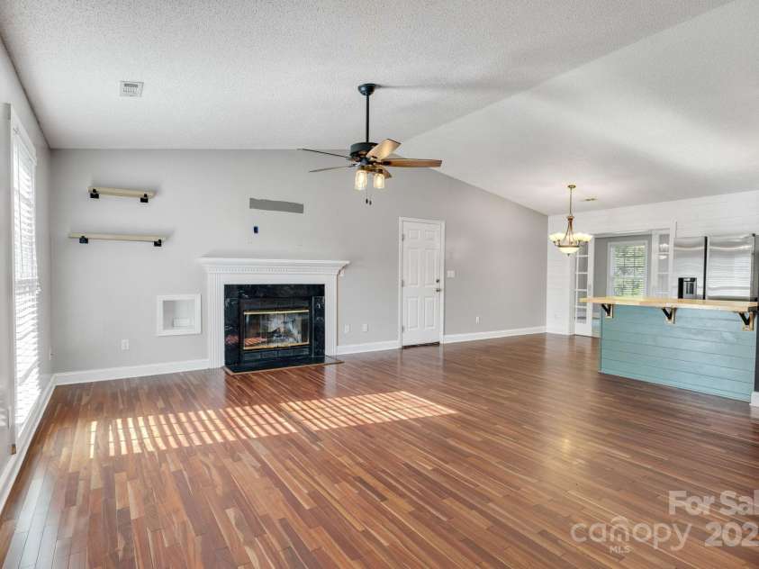 1012 Thorncrest Drive, Fletcher, NC 28732.  MLS# CAR4280645, YatesRealty ID 28534. 