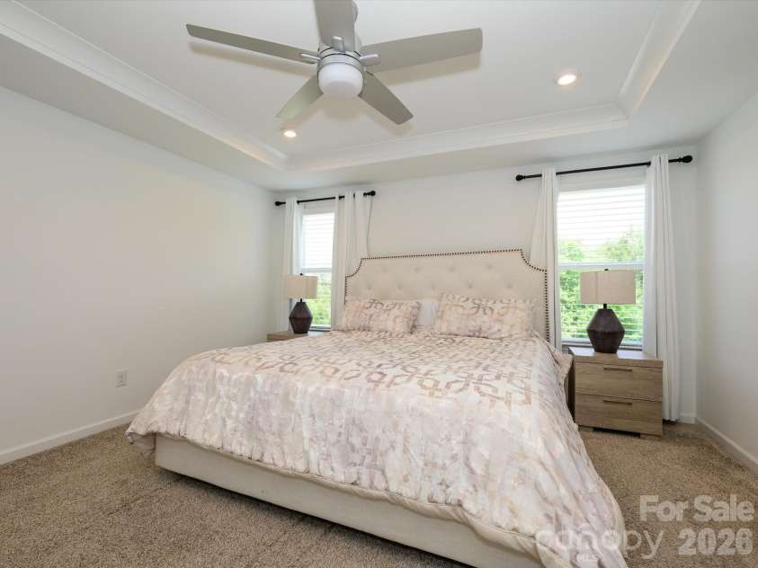 14129 Canemeadow Drive, Charlotte, NC 28278.  MLS# CAR4381211, YatesRealty ID 28534. 