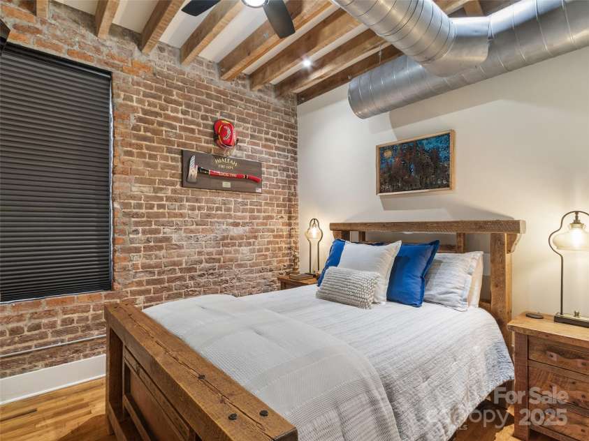 5 Town Square, Burnsville, NC 28714.  MLS# CAR4284216, YatesRealty ID 28535. Second Bedroom