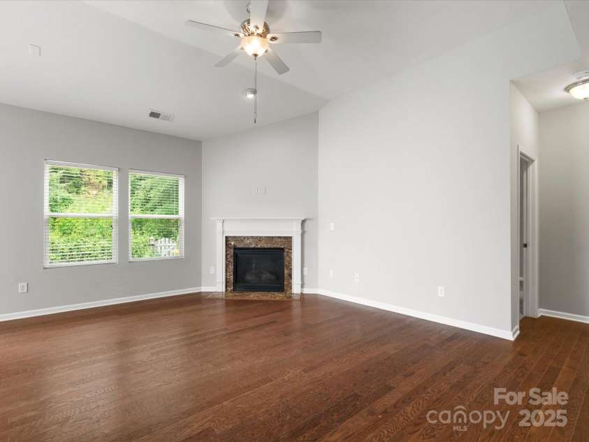 1660 Beleek Ridge Lane, Lake Wylie, SC 29710.  MLS# CAR4266744, YatesRealty ID 28536. 