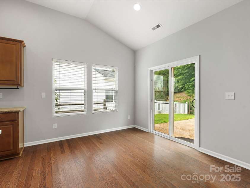 1660 Beleek Ridge Lane, Lake Wylie, SC 29710.  MLS# CAR4266744, YatesRealty ID 28536. 