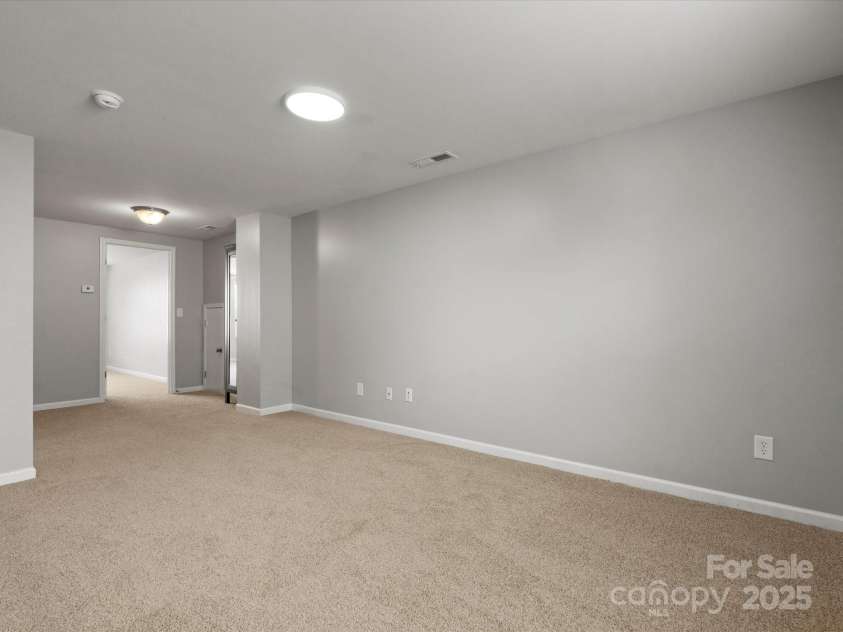 1660 Beleek Ridge Lane, Lake Wylie, SC 29710.  MLS# CAR4266744, YatesRealty ID 28536. 