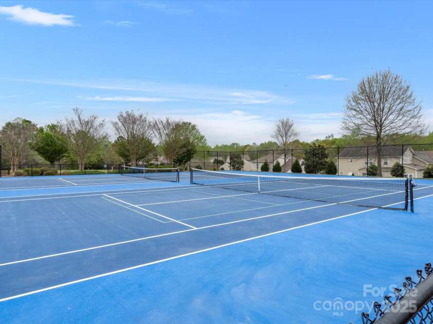 1660 Beleek Ridge Lane, Lake Wylie, SC 29710.  MLS# CAR4266744, YatesRealty ID 28536. 