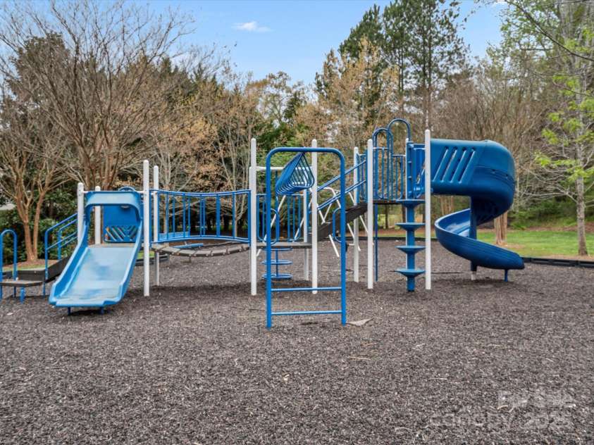 1660 Beleek Ridge Lane, Lake Wylie, SC 29710.  MLS# CAR4266744, YatesRealty ID 28536. 