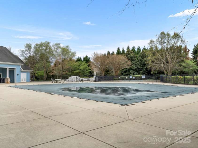 1660 Beleek Ridge Lane, Lake Wylie, SC 29710.  MLS# CAR4266744, YatesRealty ID 28536. 