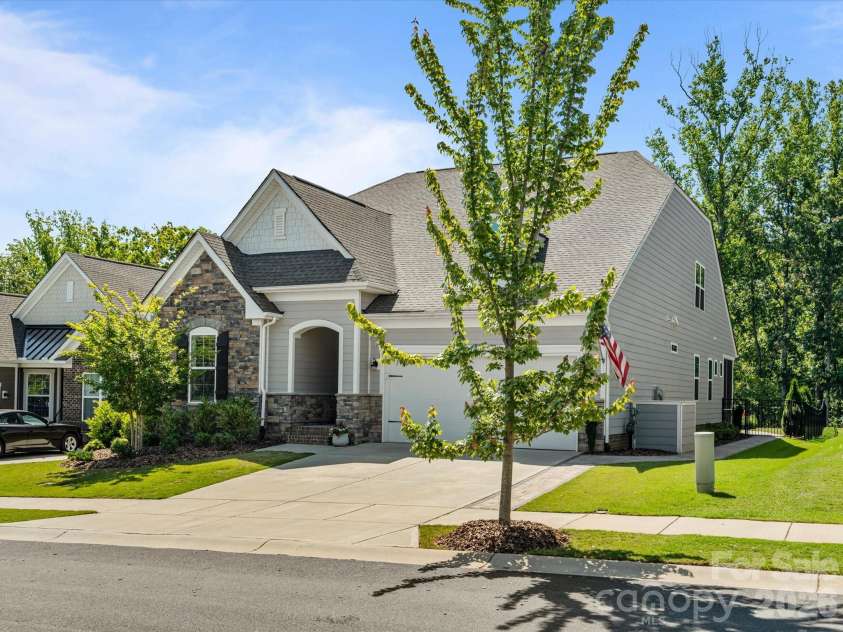 3141 Deep River Way, Waxhaw, NC 28173.  MLS# CAR4384058, YatesRealty ID 28537. 
