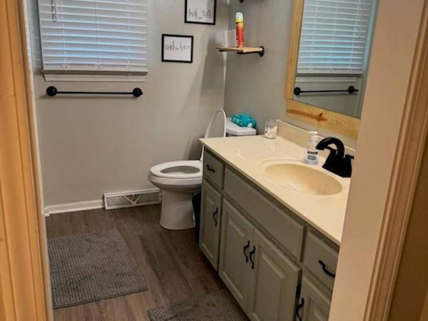 2224 Fairfield Court, Albemarle, NC 28001.  MLS# CAR4281003, YatesRealty ID 28538. Full Bathroom