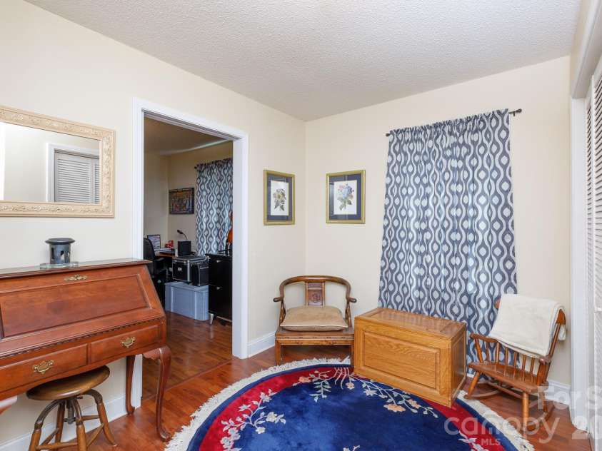 555 Black Street, Rock Hill, SC 29730.  MLS# CAR4389943, YatesRealty ID 28538. 