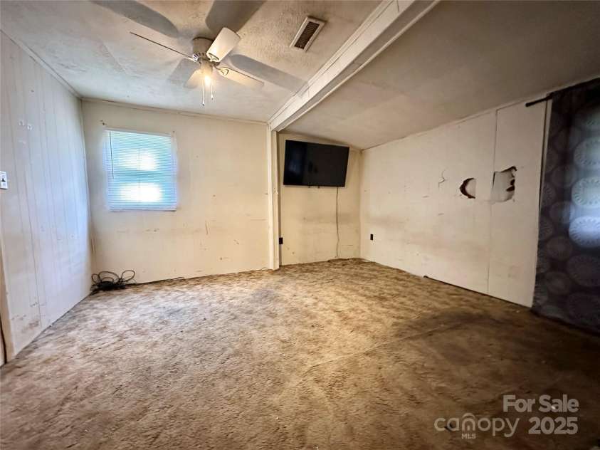 4207 Peach Orchard Road, Granite Falls, NC 28630.  MLS# CAR4279461, YatesRealty ID 28542. Exterior Mudrom/Entry