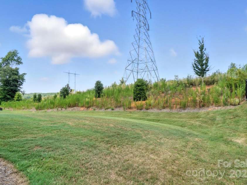 3140 Seville Street, Charlotte, NC 28214.  MLS# CAR4285079, YatesRealty ID 28543. 