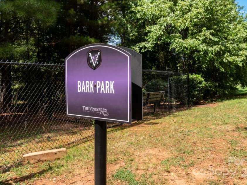 3140 Seville Street, Charlotte, NC 28214.  MLS# CAR4285079, YatesRealty ID 28543. Pet-friendly community with a private Bark Park