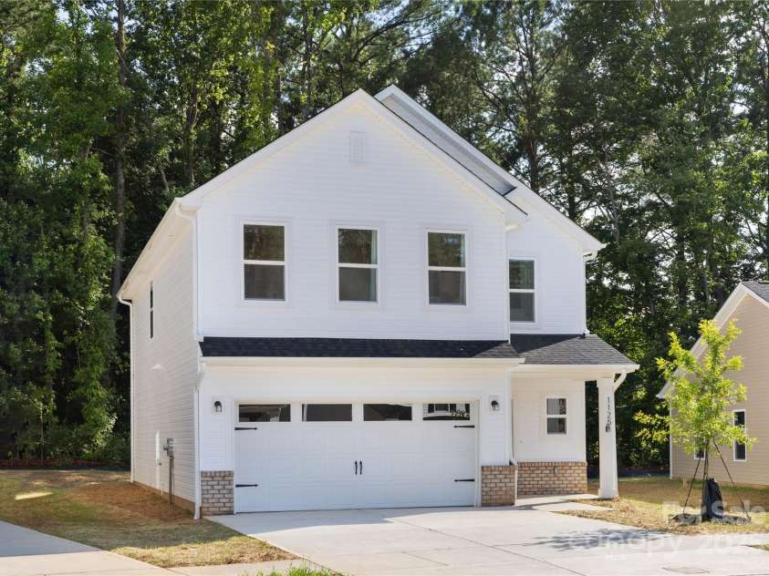 1125 Thayer Glen Court, Charlotte, NC 28213.  MLS# CAR4276499, YatesRealty ID 28544. 