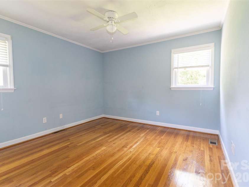 118 Amity Circle, Belmont, NC 28012.  MLS# CAR4388591, YatesRealty ID 28546. 