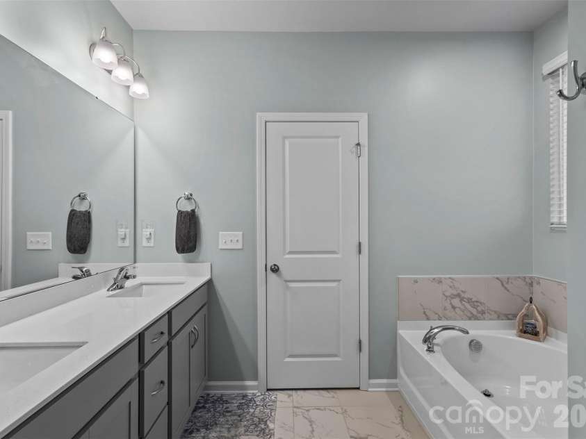2621 Crimson Way, Monroe, NC 28112.  MLS# CAR4387570, YatesRealty ID 28547. 